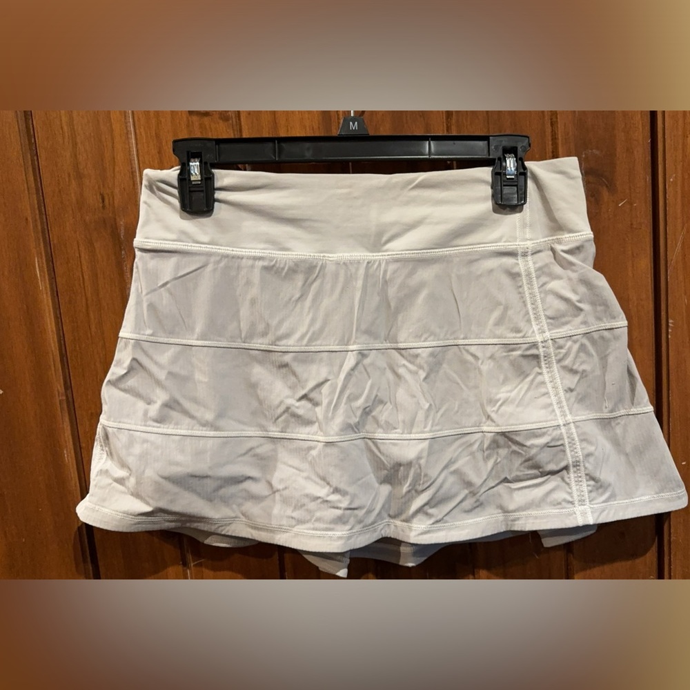 WHITE Rival Skirt
